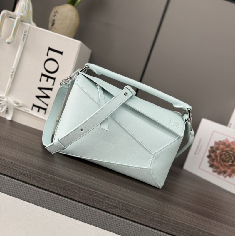 l*ew* handle bags
